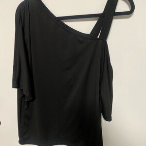 SHEIN Black Asymmetrical Top
